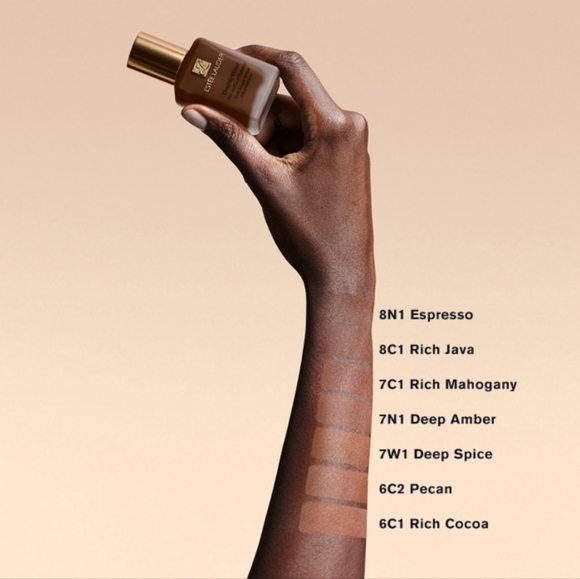 Estee Lauder Double Wear Foundation - 8N1 Espresso - Picture 4 of 4
